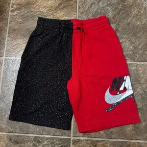Air Jordan Sweat Shorts Men's M Red /Black Speckled Nike Air Logo Pockets EUC